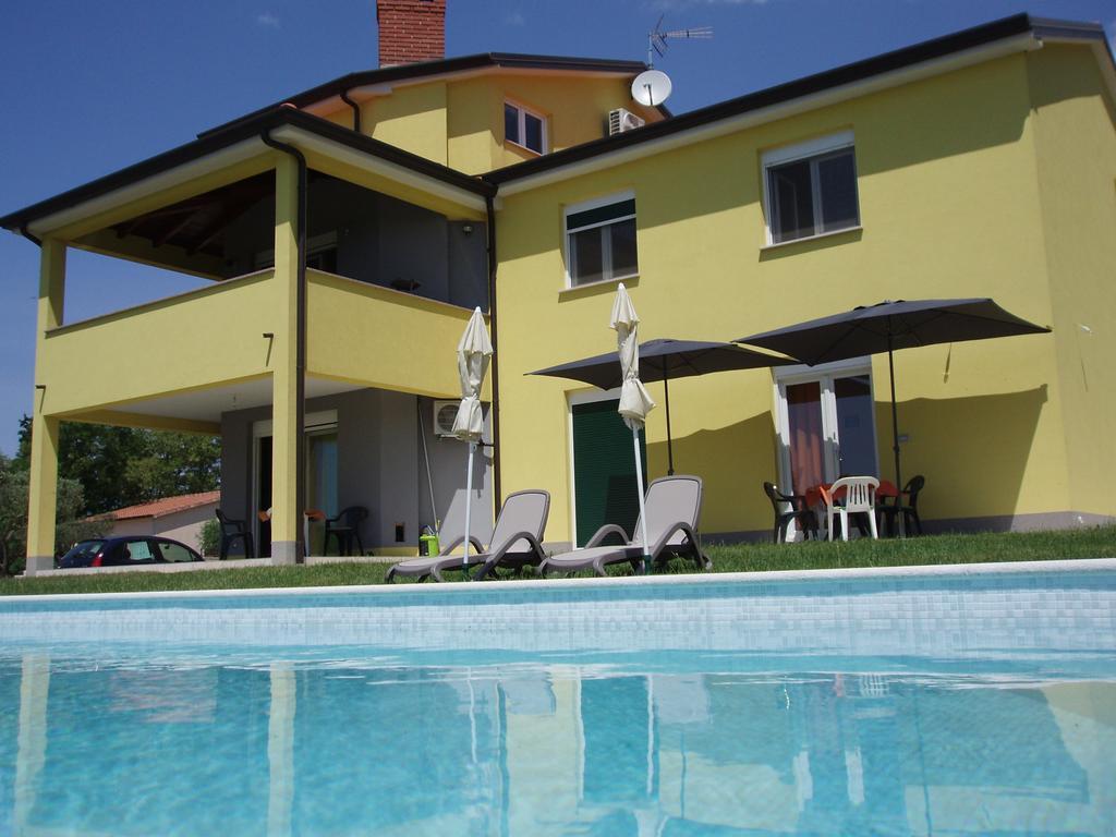 Villanova Apartments بوريتش الغرفة الصورة