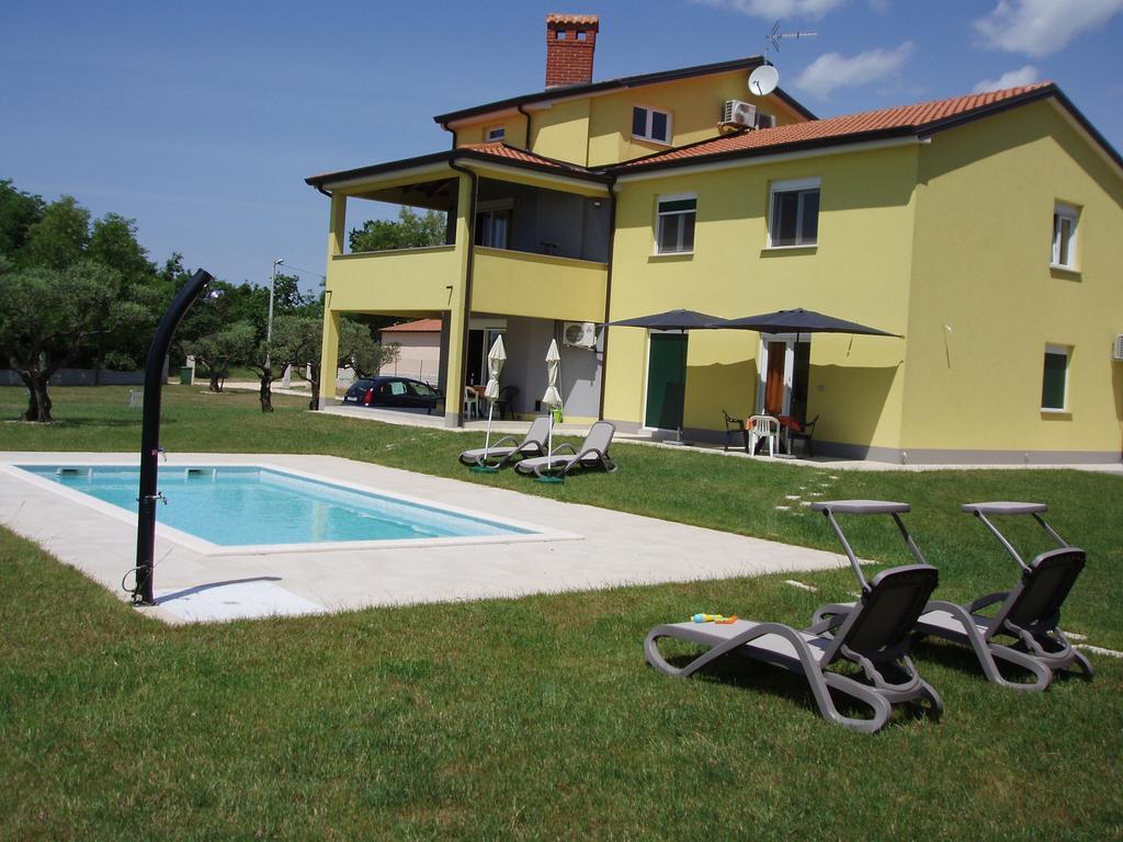 Villanova Apartments بوريتش المظهر الخارجي الصورة