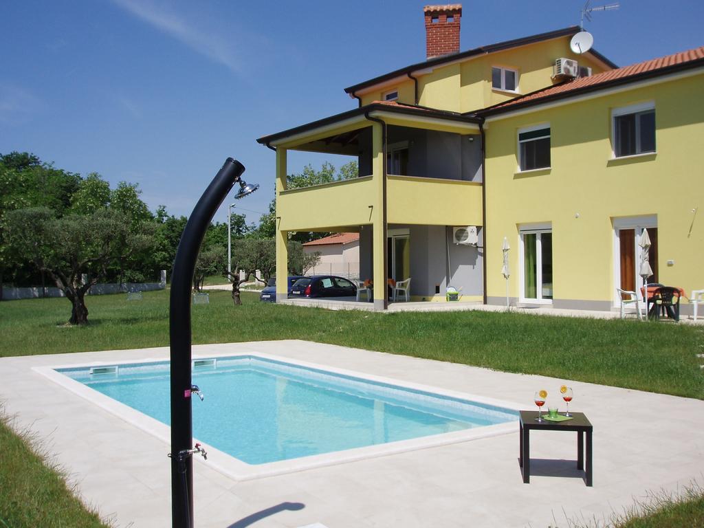 Villanova Apartments بوريتش المظهر الخارجي الصورة